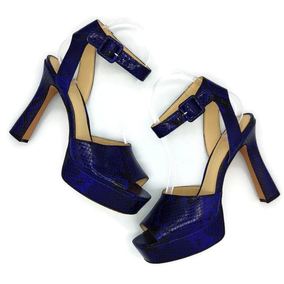 Vince Camuto Shoes - Vince Camuto Kortinta Retro Python Peep Heels NWOT
